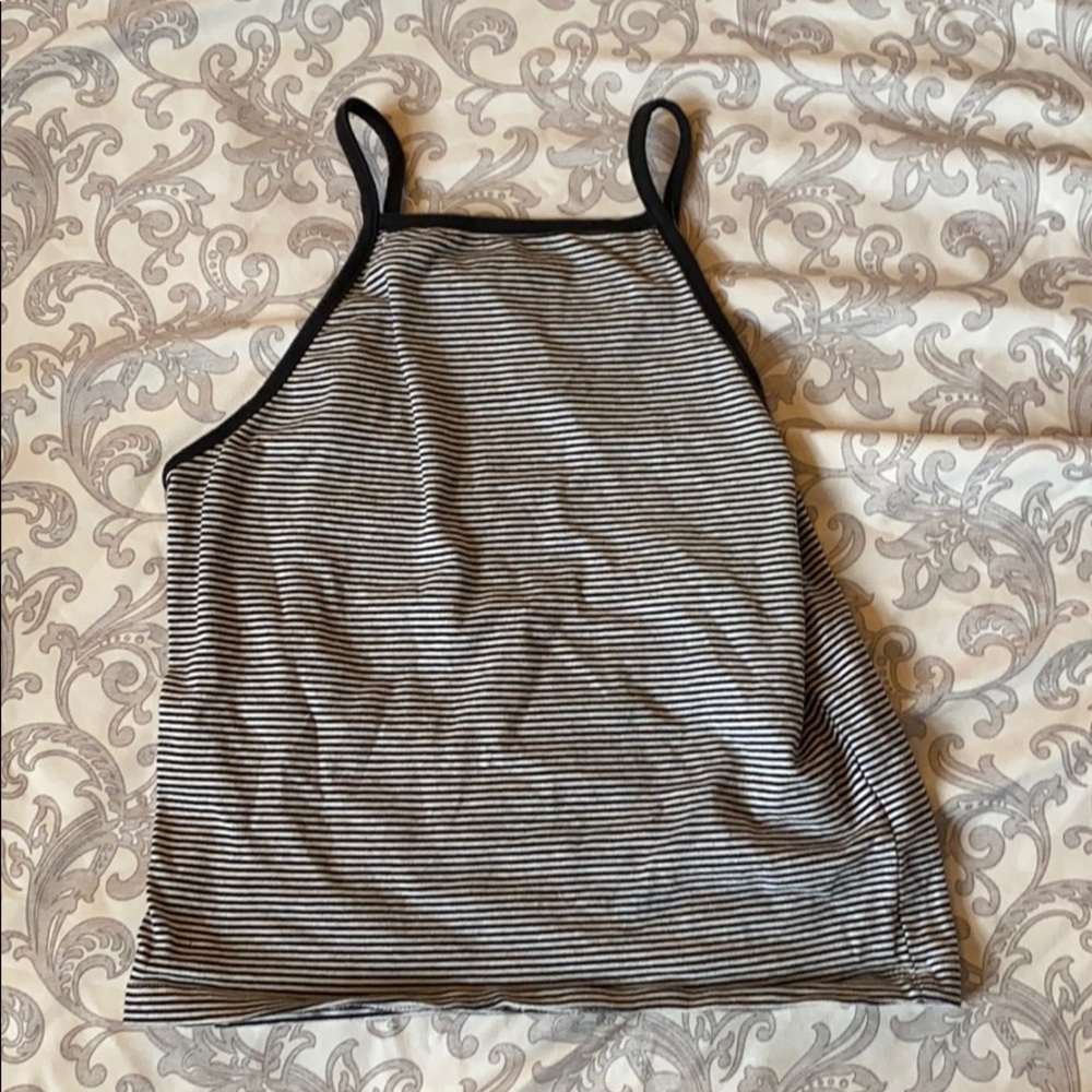 Striped strapped top slightly cropped